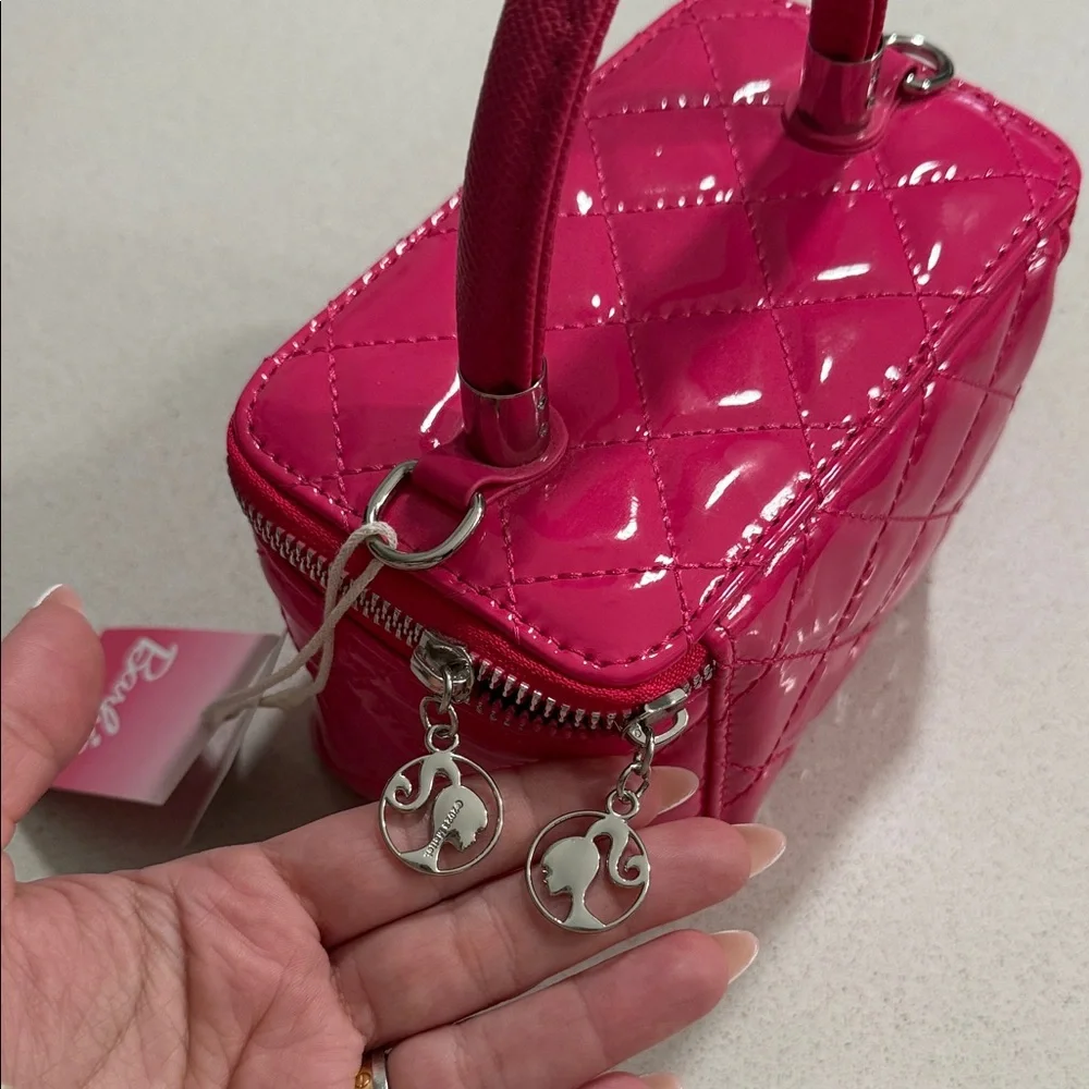 Barbie Hot Pink Quilted Cosmetic Case - Picture 2 of 6